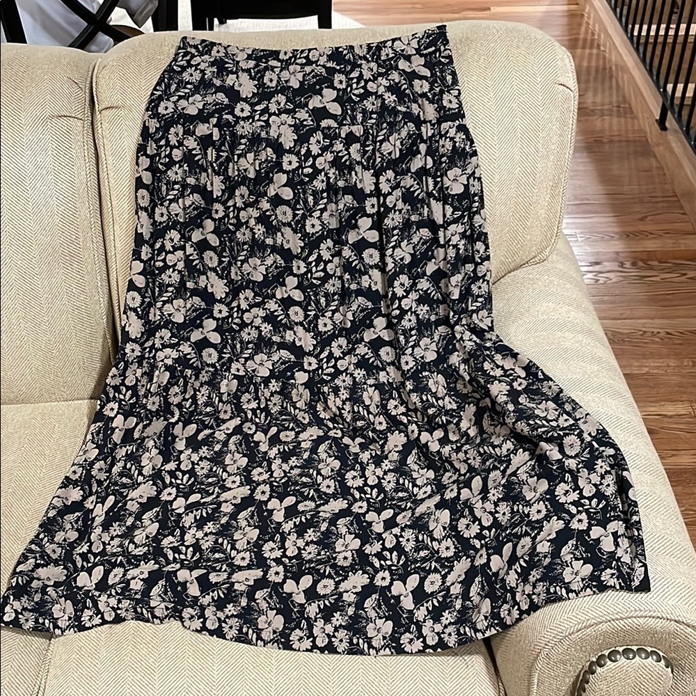 Natural Life Black and Tan Women's Maxi Skirt